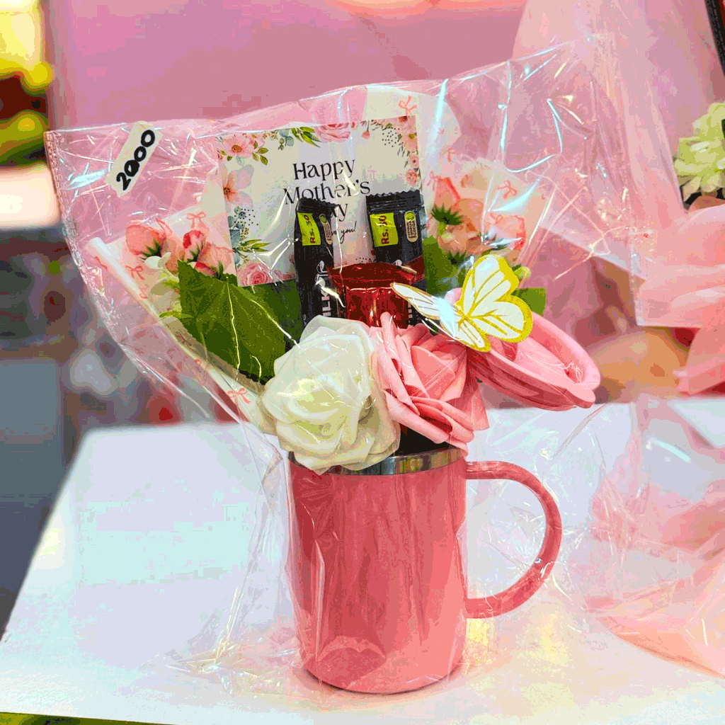 Sweet Surprise Hamper Main image