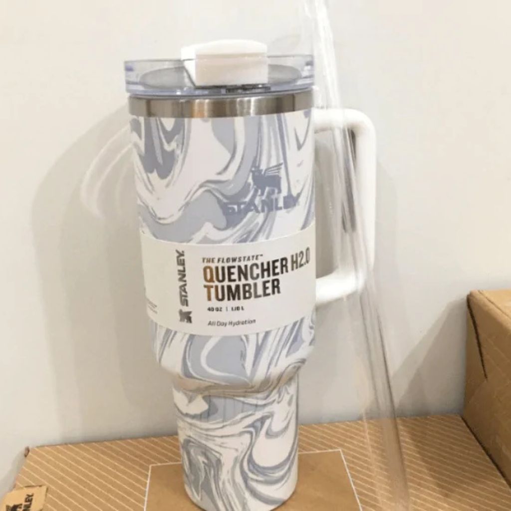 THE QUENCHER H2.0 FLOWSTATE™ TUMBLER | 40 OZ | POLAR SWIRL